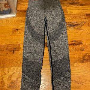 pink seamless leggings